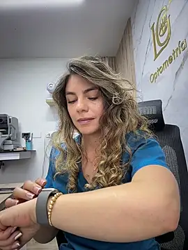 alicee16 现场XXX聊天