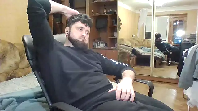 Show modela StasConnor na web-kameri