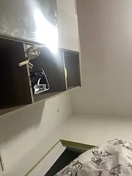 amandaaasilvaa: διαδικτυακό σόου στην κάμερα