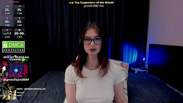 Lee_Loo's Webcam Show