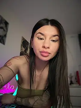 DramaQueen__ live XXX chat