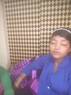 Freakingromance Adlı Modelin Web Kamerası Şovu