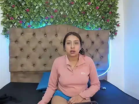 Sofiia__Cute1 লাইভ XXX চ্যাট