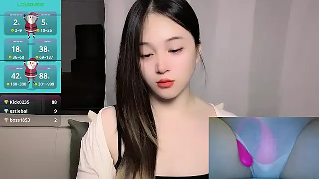 woaiqinqin: онлайн-секс-чат