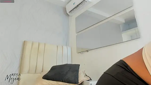 Czat XXX na żywo – keyla_mejia