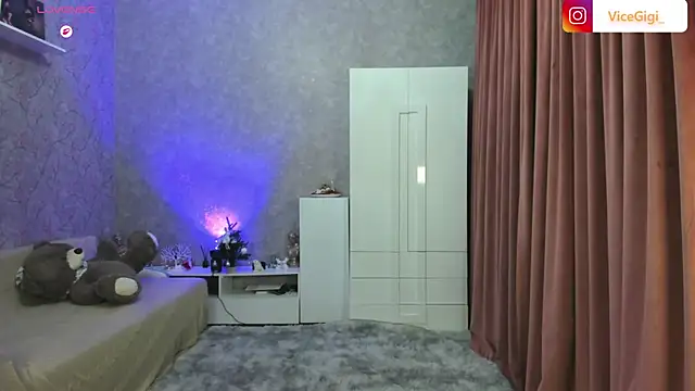 XXX chat uživo modela your_bunnygirl