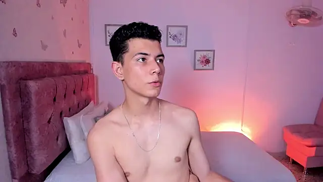 FireGuy_99's Live XXX Chat