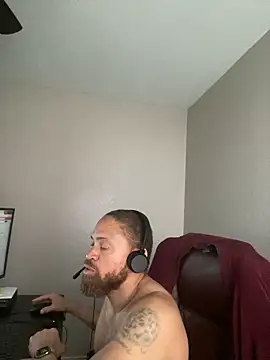 Fathero1timeのライブXXXチャット