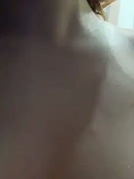 mmm__yes' Live XXX Chat