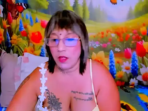 Czat XXX na żywo – indianroxy