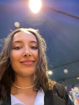 ICrazyOneIRL's Live Sex Cam Show