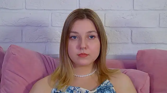 TinnaBurton's Live XXX Chat