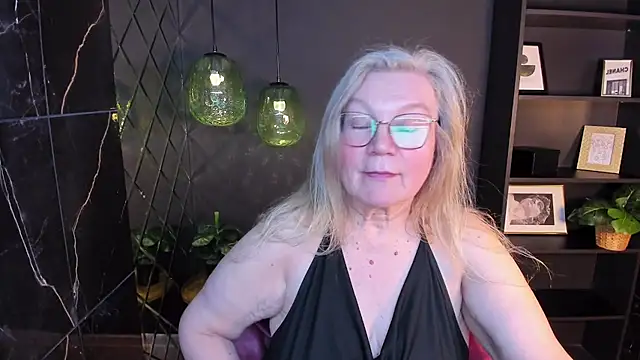 Pokazy przed kamerką – NataliMellow