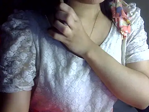 KHWAHIS- লাইভ XXX চ্যাট