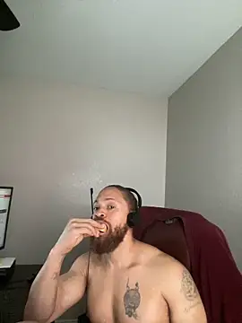 Pokazy przed kamerką – Fathero1time