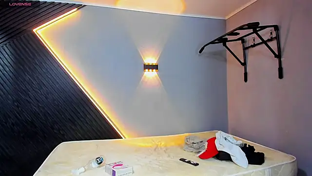 Horny_nick18 Obrolan Langsung XXX