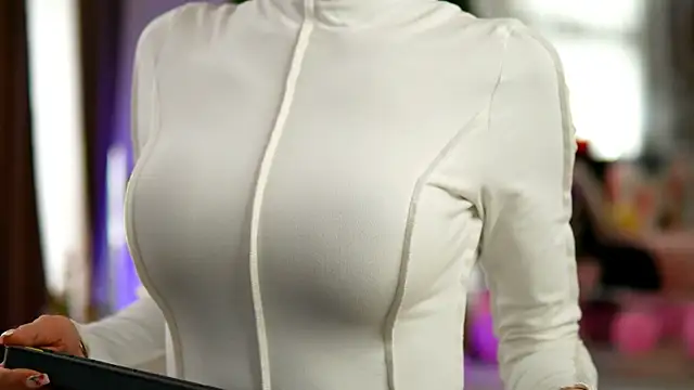 EvaAmanti Adlı Modelin Canlı XXX Sohbeti