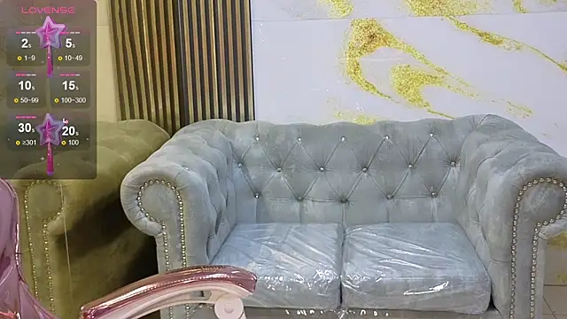 ela_boob_s élő XXX-chatje