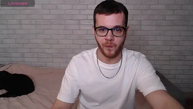 Alexxx_horny Show Webcam