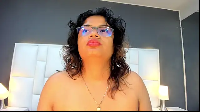 yeral2017 Live XXX Chat