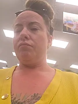 julimonroe 现场XXX聊天