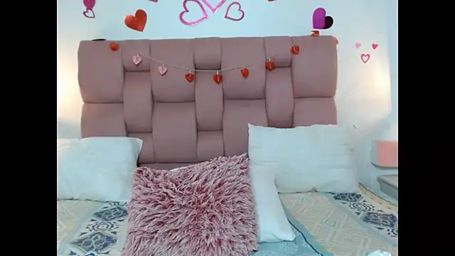 Keilafoxx18 – Naživo XXX chat