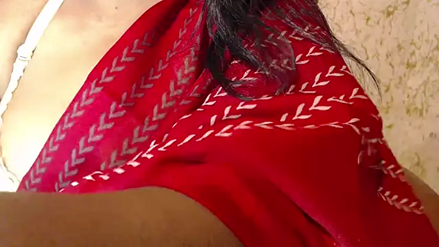 ItsMiraDesireのライブXXXチャット