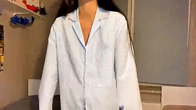 JonnaSzerszenのライブXXXチャット