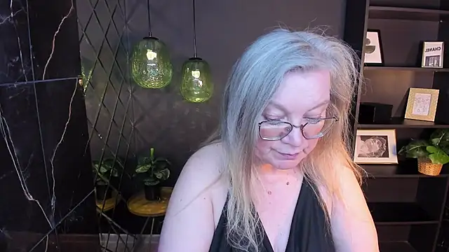 NataliMellow Chat XXX live