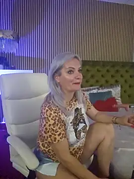 LadyTouch Chat XXX live