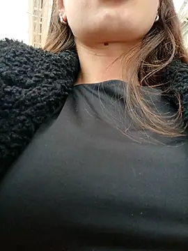 _Isabella-7: απευθείας συνομιλία ΧΧΧ