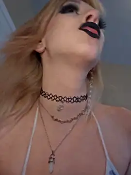 Czat XXX na żywo – AmethystFoxx