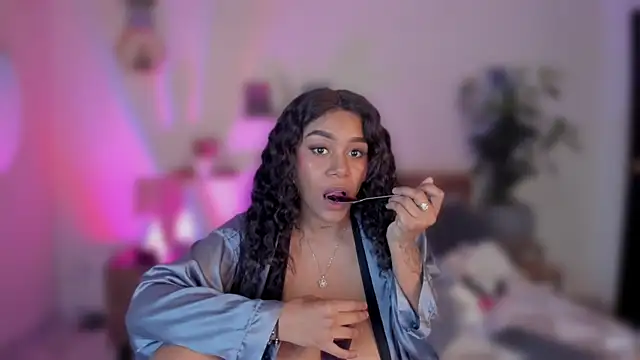 YariRose's Live XXX Chat