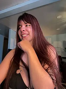 Canneela élő XXX-chatje