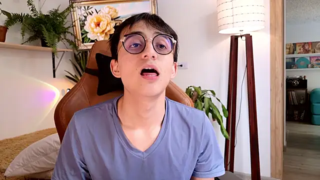 Sr_evann's Live XXX Chat