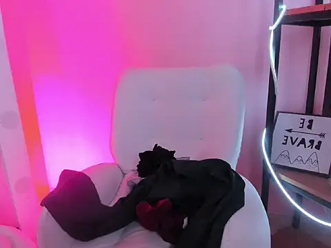 دردشة Nami_Velle الجنسية المباشرة