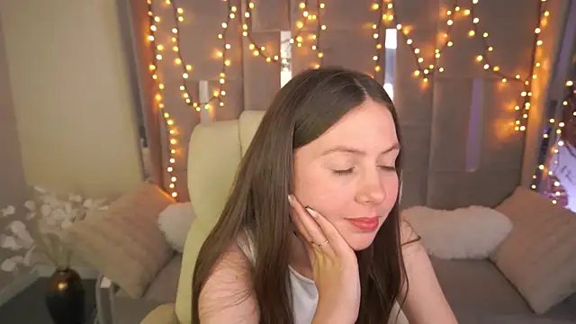 BabyLumi live XXX chat