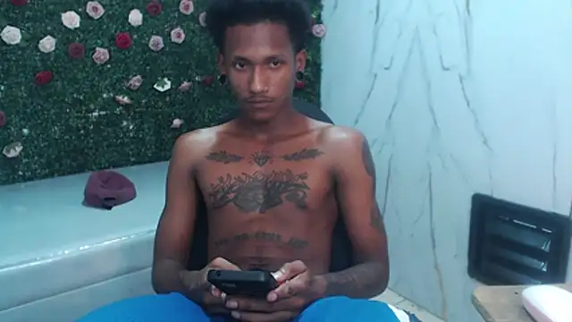 ManSant's Live XXX Chat