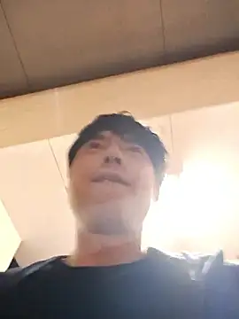 whitebriefboy Live XXX-Chat