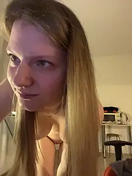 MaryHiggins élő XXX-chatje