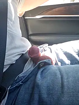 Spunwhiteboy1992 élő XXX-chatje