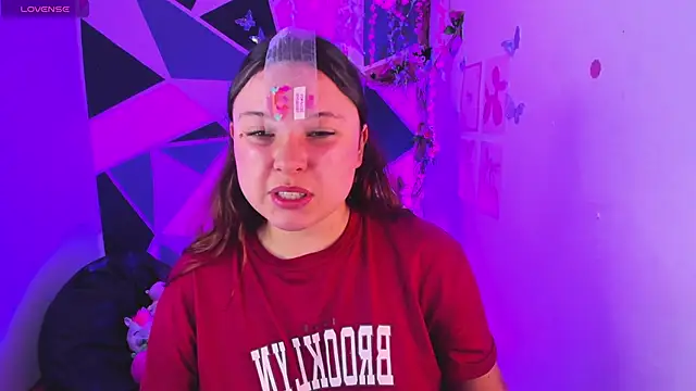 little_emma0 Chat XXX in diretta