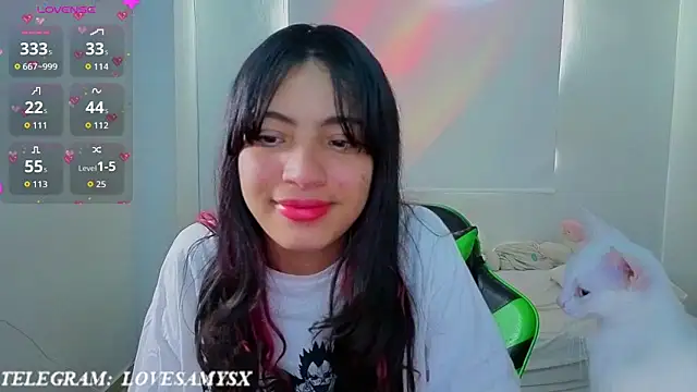 Živý XXX chat Lovelyamyy