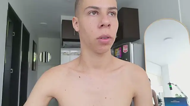 grey___27 Pertunjukan Webcam