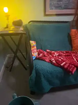 Pokazy przed kamerką – annababyd0ll