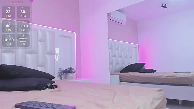 Chat XXX en directo de Liia_Collins