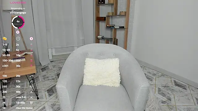 Chat +18 de UuGrech ao vivo