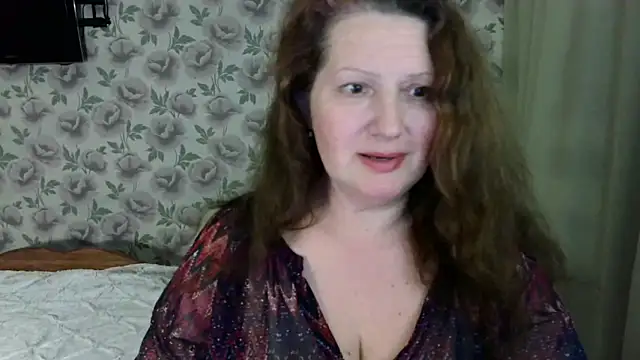 AriaTasty Adlı Modelin Canlı XXX Sohbeti