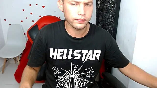 sven_fox723 Pertunjukan Webcam