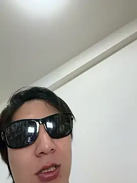 erokami36 Pertunjukan Webcam